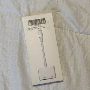 White HDMI Adapter for iPhone
